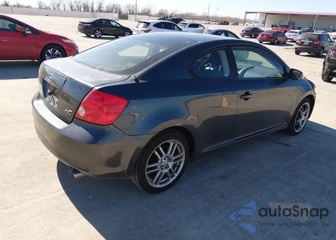 2006 Scion Tc from USA, damaged, VIN JTKDE177360115558